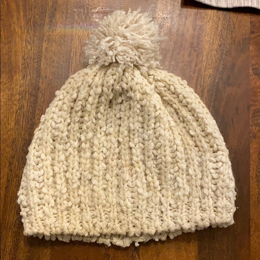 Urban Outfitters beanie